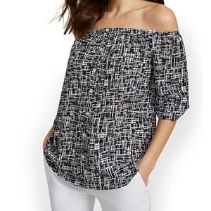 New York & Company Black and white off the shoulder blouse